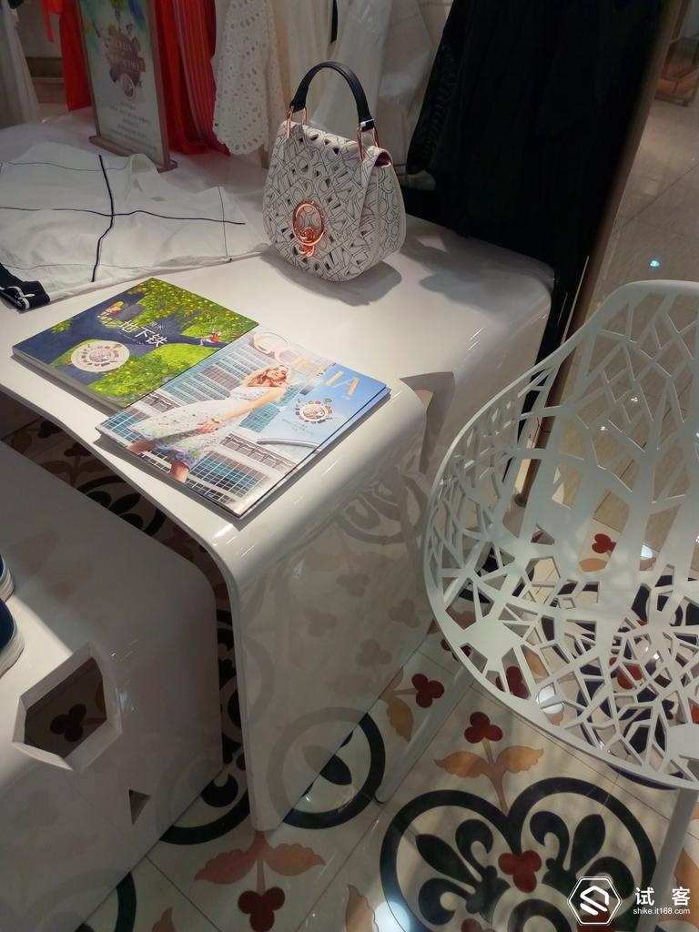 金立天鉴w909系统还能够再升级吗,金立天鉴w909手机充不了电怎么办