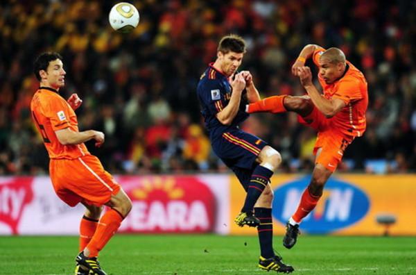 法律行家：武汉宏兴的球场*力暴**已构成4项犯罪事实，能够量刑！