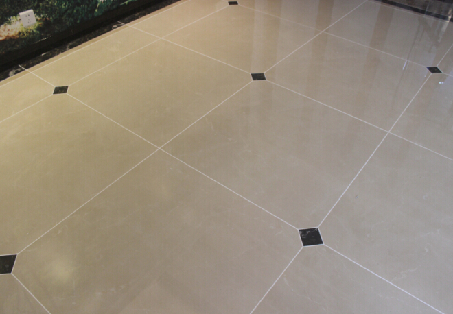 家庭装修瓷砖怎么做美缝,自己动手怎么做瓷砖美缝