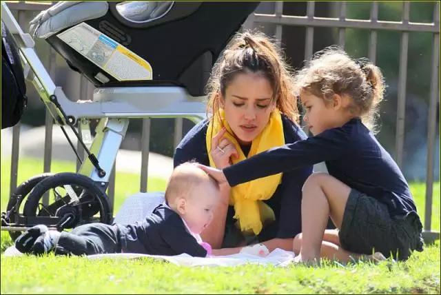 母亲节礼物指南照着买准没错,分享4个实惠走心的母亲节礼物