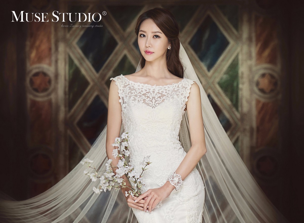 海南拍韩式婚纱照哪里好,今天拍一组复古婚纱照