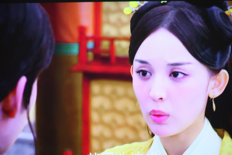 极米z4爵色支持激光翻页笔吗,极米z4爵色和极米z4air