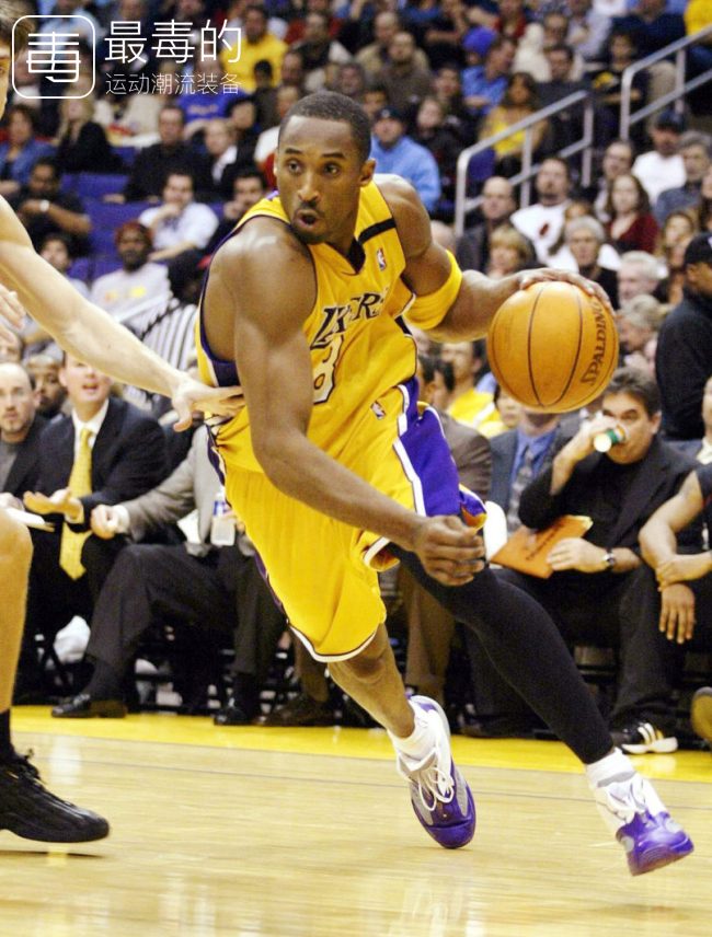 传奇落幕——科比职业生涯赛场球鞋完全回顾