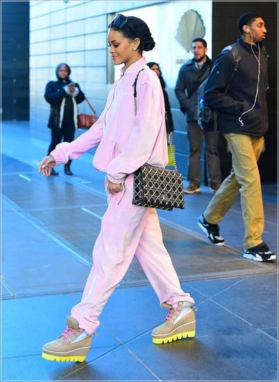 想省钱找朋友反而多花钱,想找一个省钱的东西