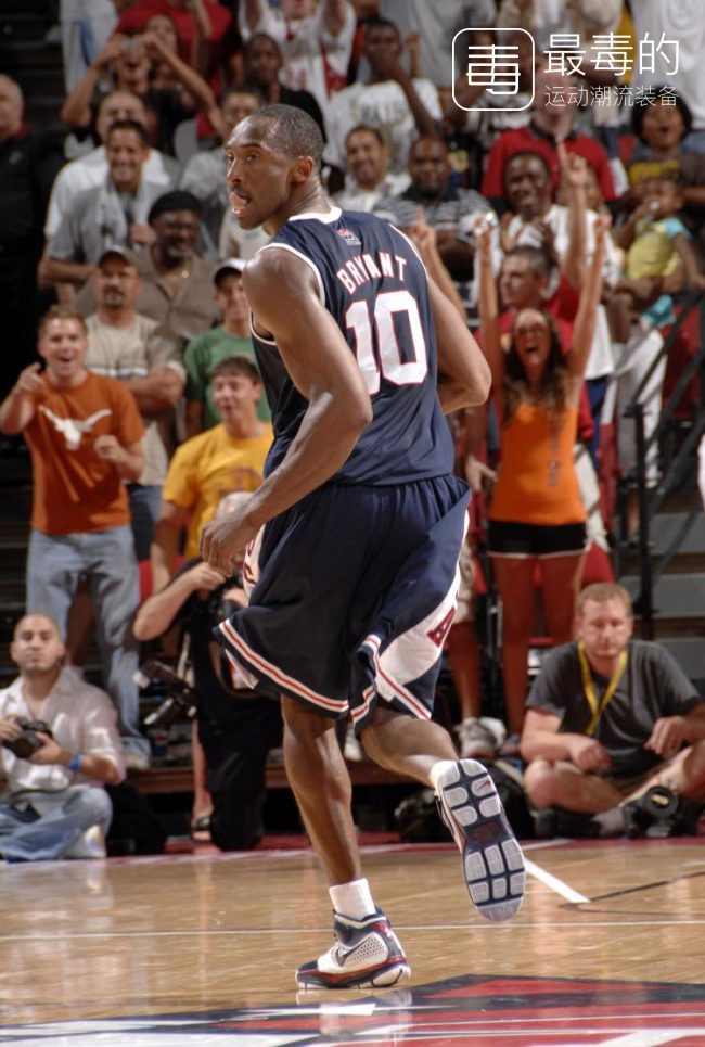 传奇落幕——科比职业生涯赛场球鞋完全回顾