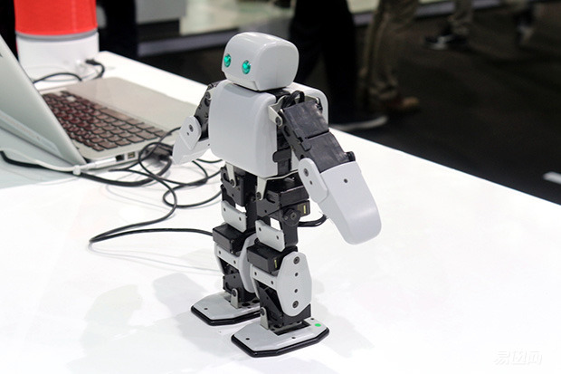 cesvr眼镜科技感,ces硬核科技