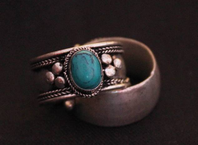 这东西虽不贵但人人都戴，可大部分人竟然都会被骗？