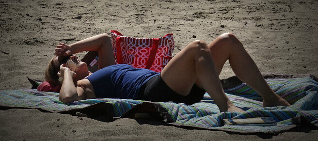 额头皱纹和眼角皱纹怎么去除,怎样消除皱纹六个去皱纹的小妙招