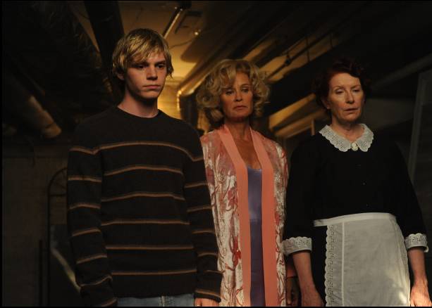 行尸走肉第一集完全恐怖片,行尸走肉美剧实力排行