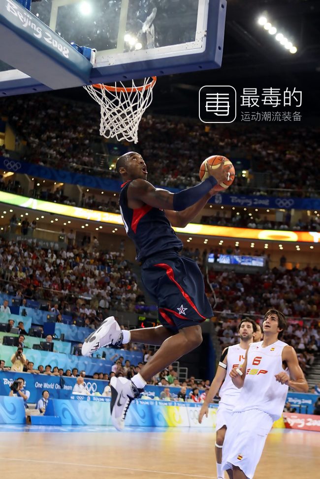 传奇落幕——科比职业生涯赛场球鞋完全回顾