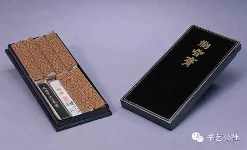 故宫的老玉器值钱吗,故宫的亭台楼榭