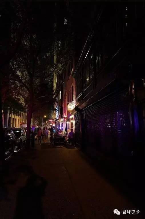 徕卡一万元街拍机,徕卡q一代为什么那么贵