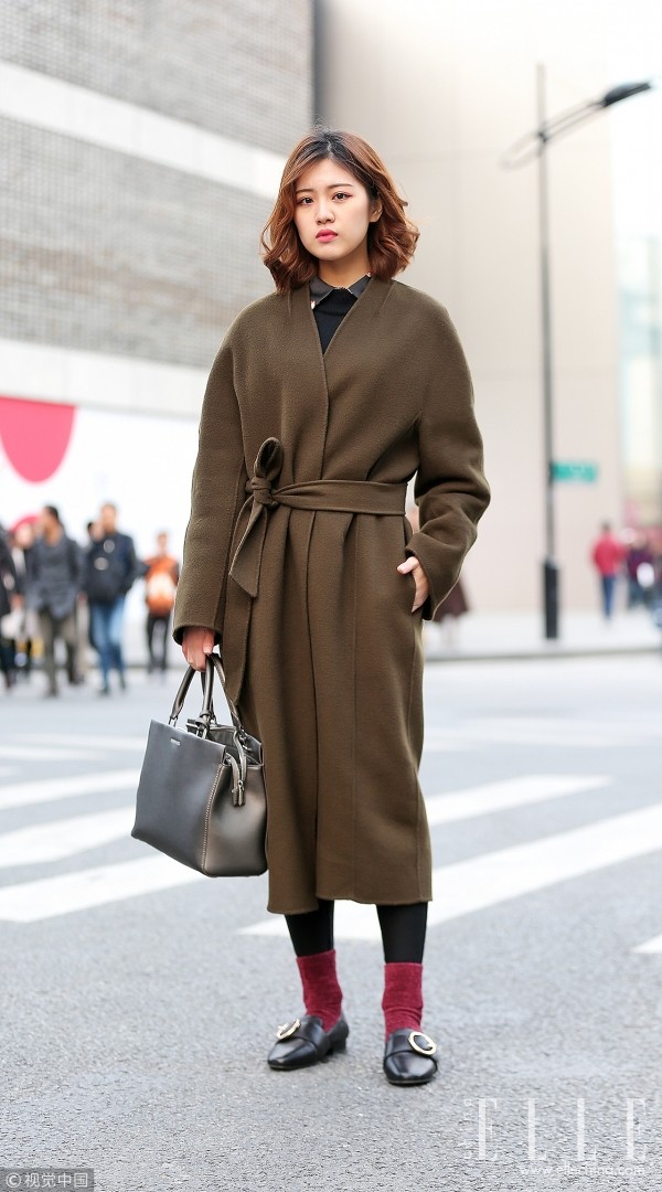 大衣千千万，到底哪件合适脸黑个矮没脖子……的你？