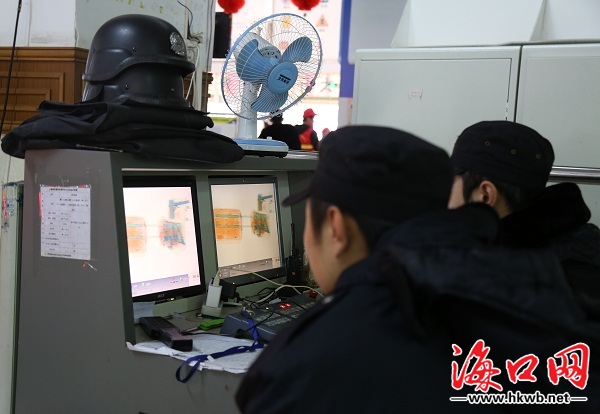 筑起春运安全防护线违禁物品难逃海口车站安检员法眼