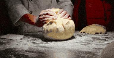 送礼就送鲜花饼,送礼送嘉华的鲜花饼