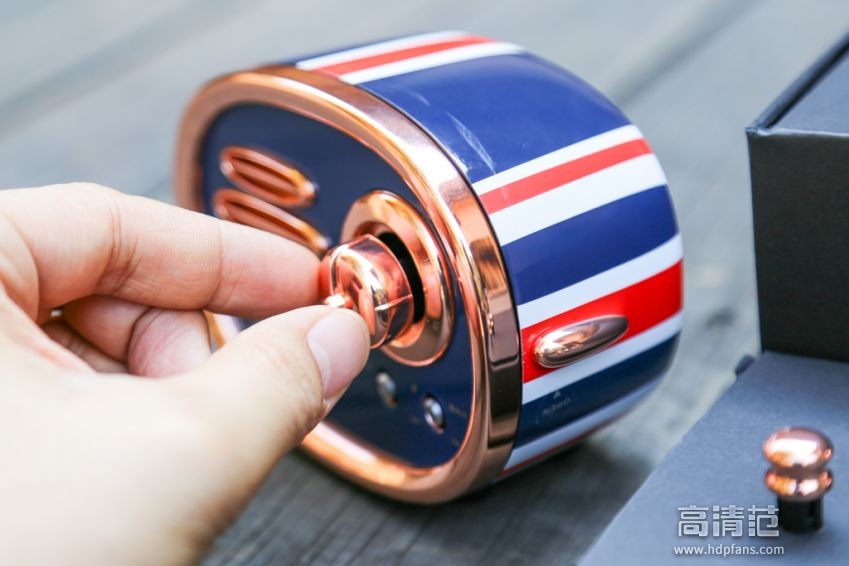 猫王收音机mw2与mw2a区别是什么,猫王收音便携式蓝牙音箱