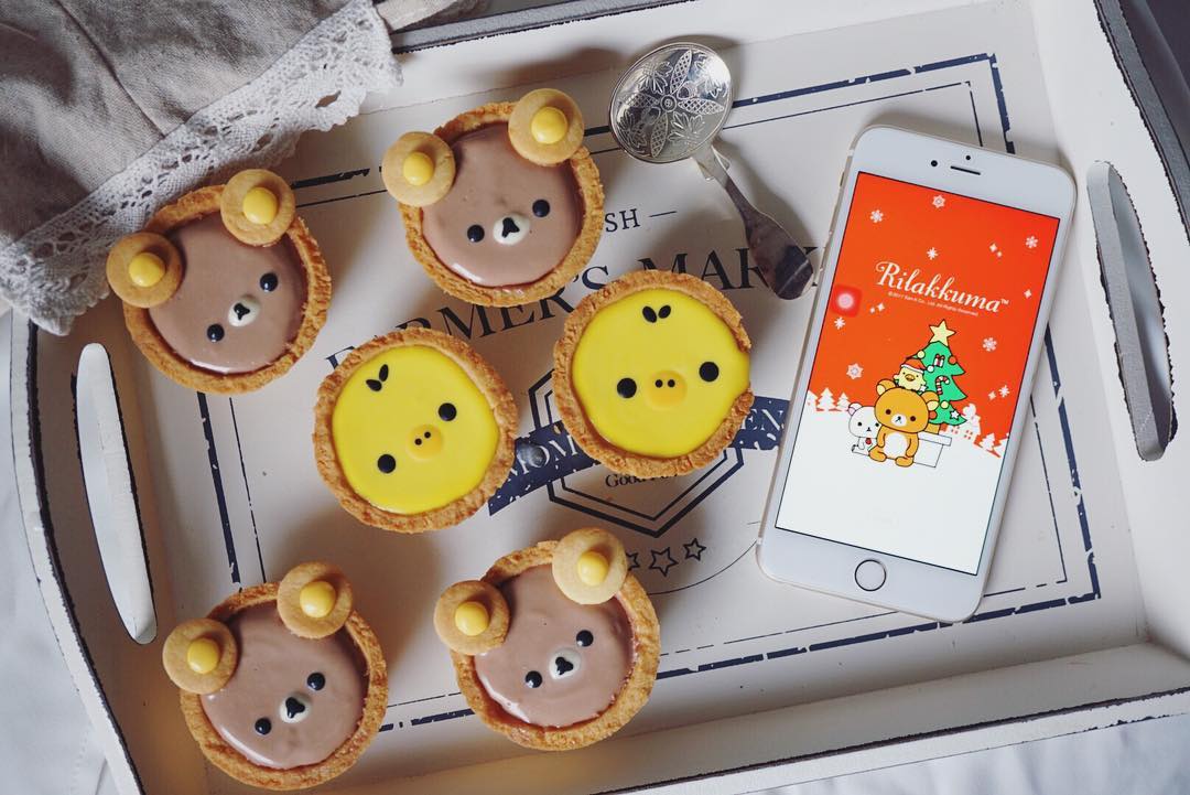 她用蛋糕，做了一个迪士尼亲友团