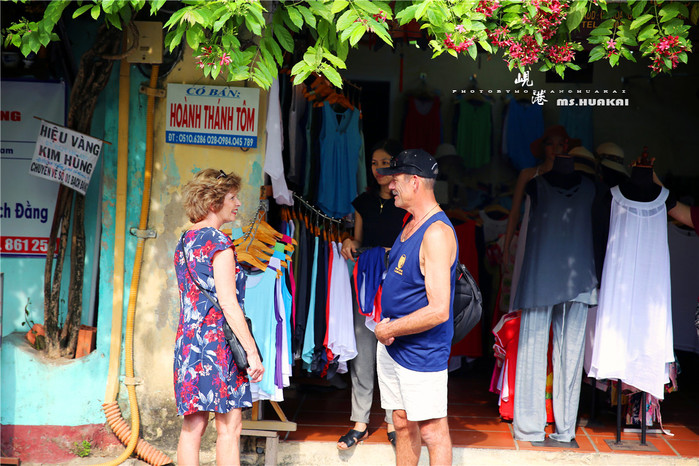 周末越南团进入东兴旅游,节假日去越南旅游怎么样