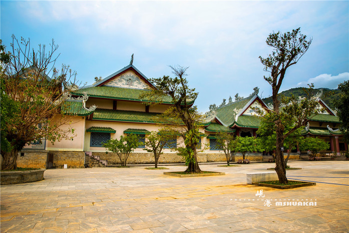 周末越南团进入东兴旅游,节假日去越南旅游怎么样