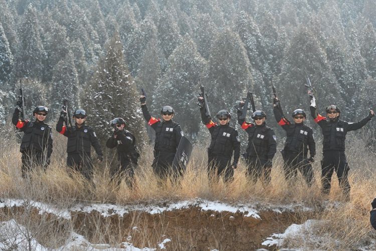 黑豹雪豹特战队,成都黑豹突击队魔鬼大练兵