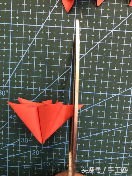 灯笼手工制作简单易学折纸教程,灯笼手工制作教程简单又好看折纸