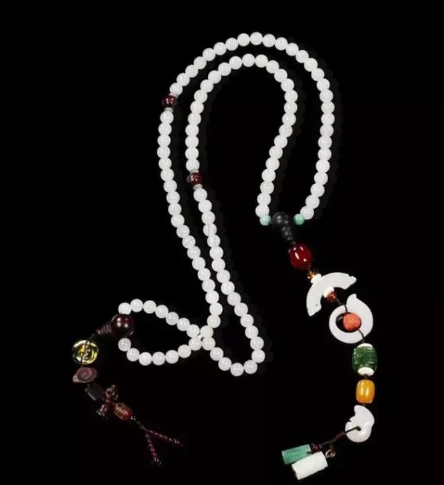 清朝官员为何戴108颗朝珠,朝珠清代108颗是多大的珠子