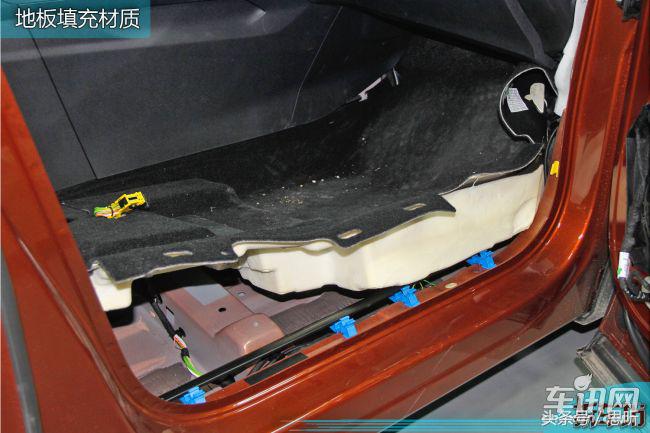 13款进口标致4008大灯拆车件,拆车件2014款东风标致308大灯总成