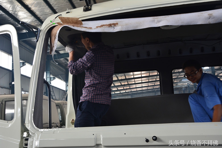 大公司走出来的随州手艺人，红岩金刚杰狮驾驶室一小时装一台