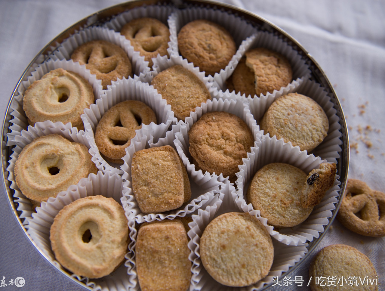 烘焙饼干方法,饼干受潮用烤箱怎么变脆