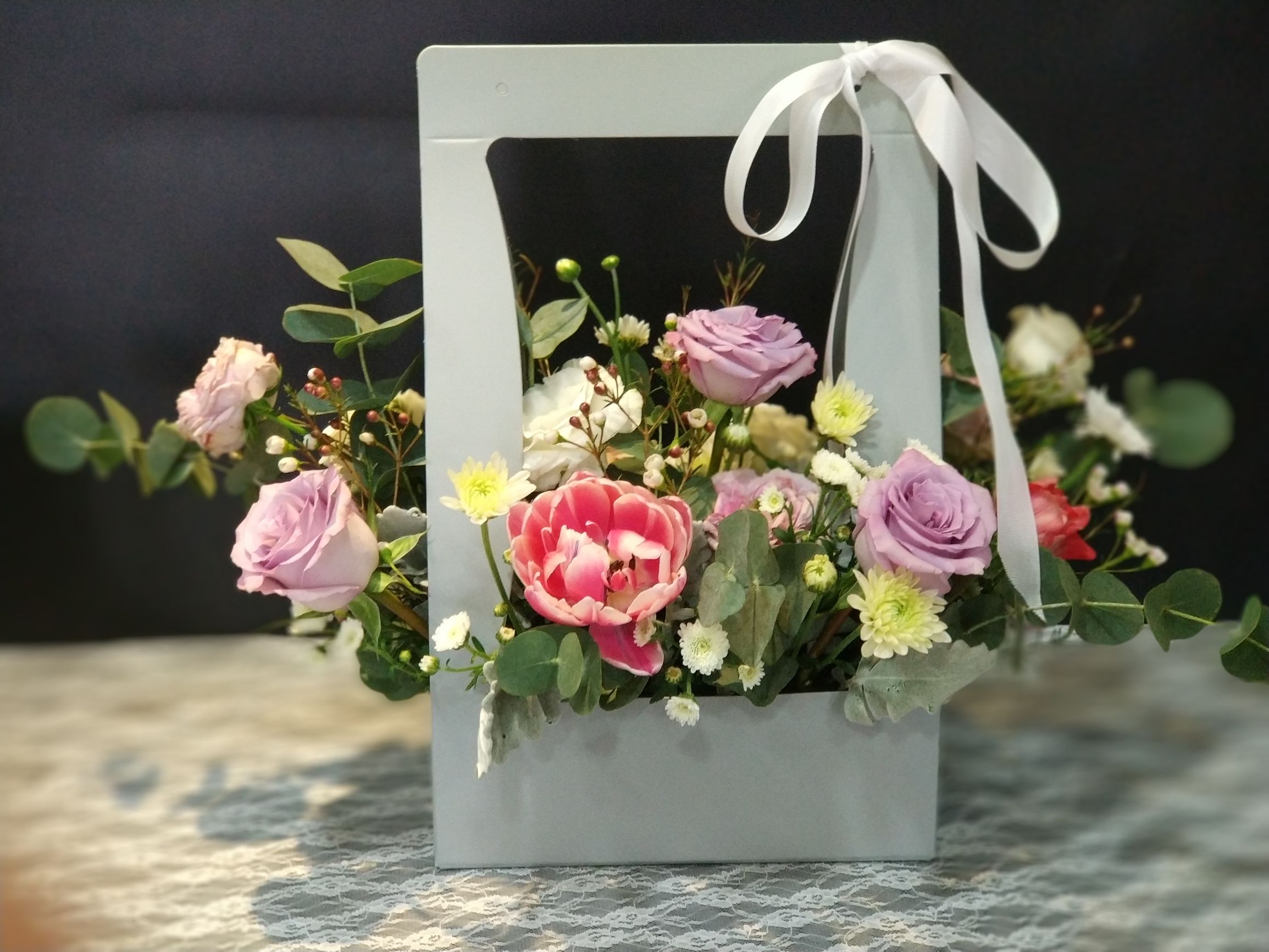 长方形插花篮教程新手入门,初学手提花篮的视频教程