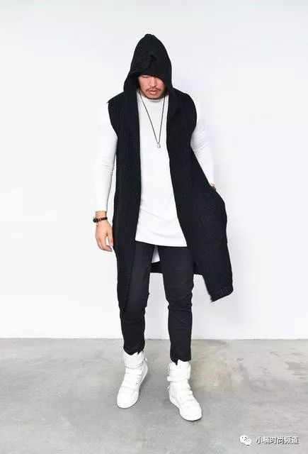 外搭背心应该怎么穿搭,牛仔背心应该怎么搭