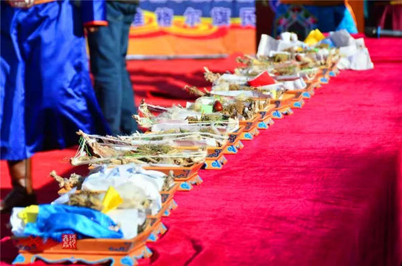 蒙古族祭火在每年的什么时候进行,四子王旗蒙古族祭火节的来历