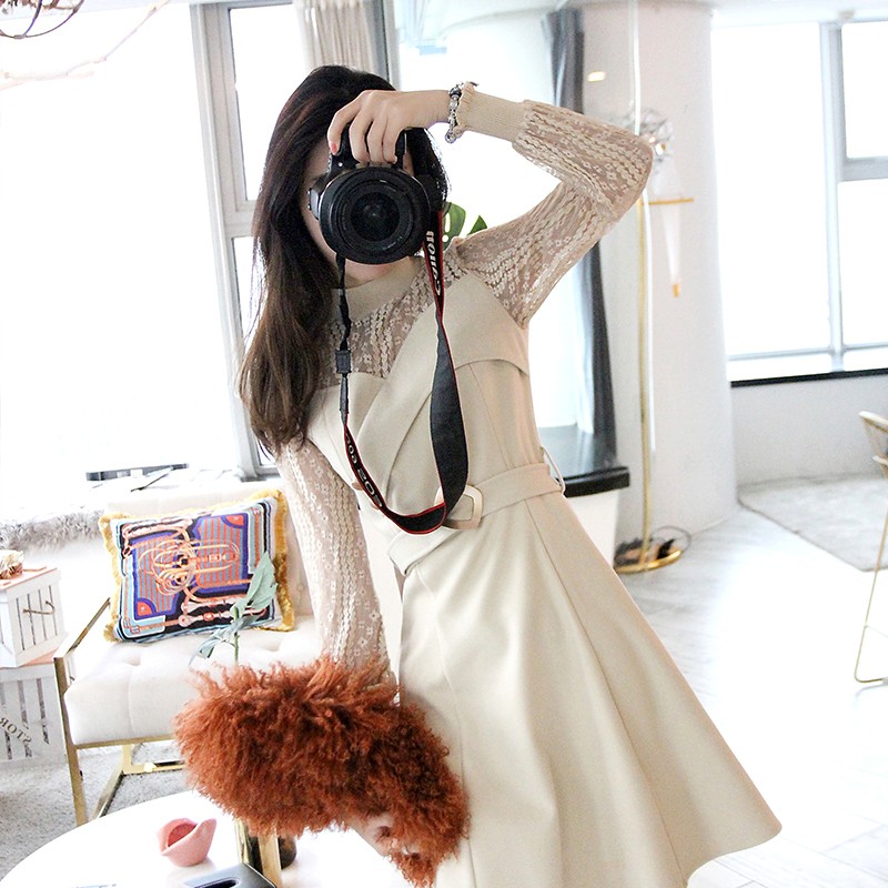 欧洲站网红款名媛复古蕾丝透明针织遮肉减龄两件套时髦斗篷连衣裙