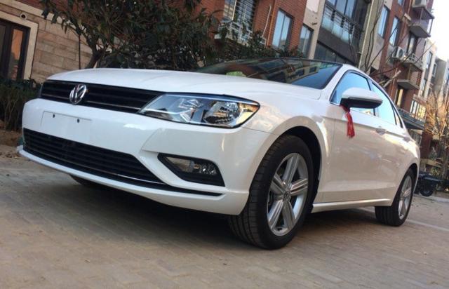 思域和凌渡哪个更值得入手,思域18款1.5t和大众凌渡1.4t