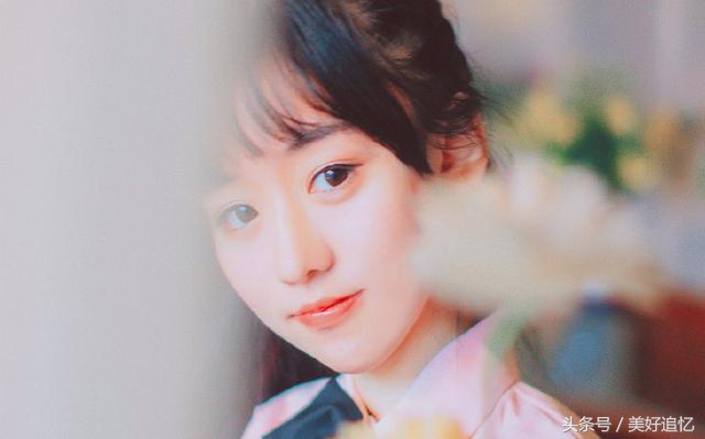 一招看出狮子座喜不喜欢你,狮子座喜欢什么类型的女生