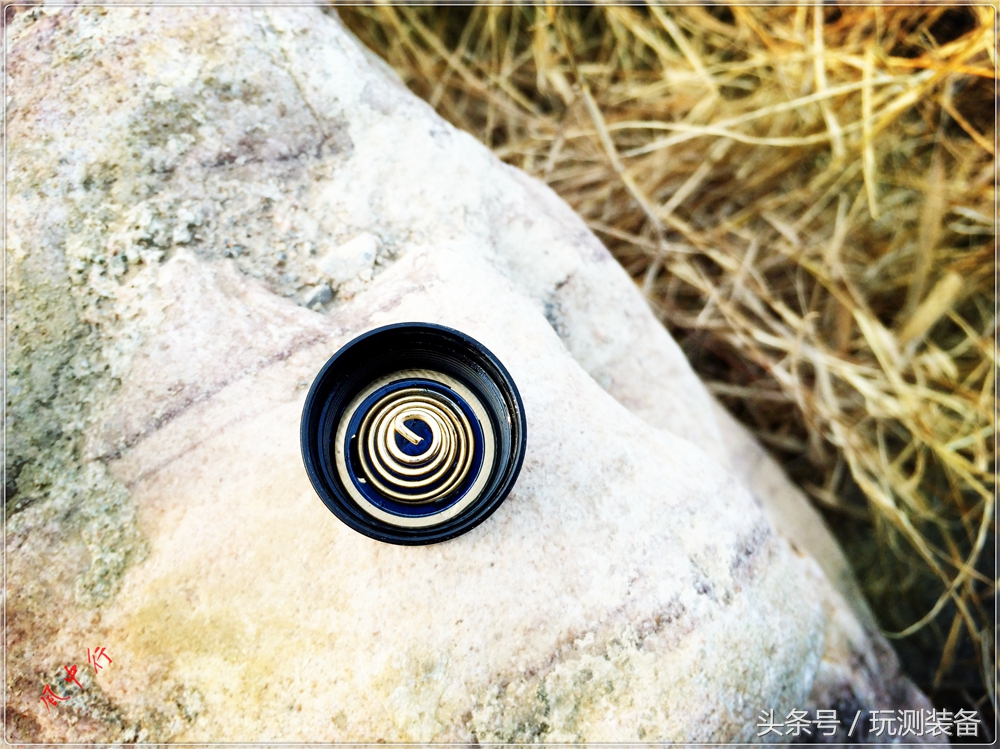 奈特科尔强光手电筒测评,nitecore奈特科尔10000流明手电筒