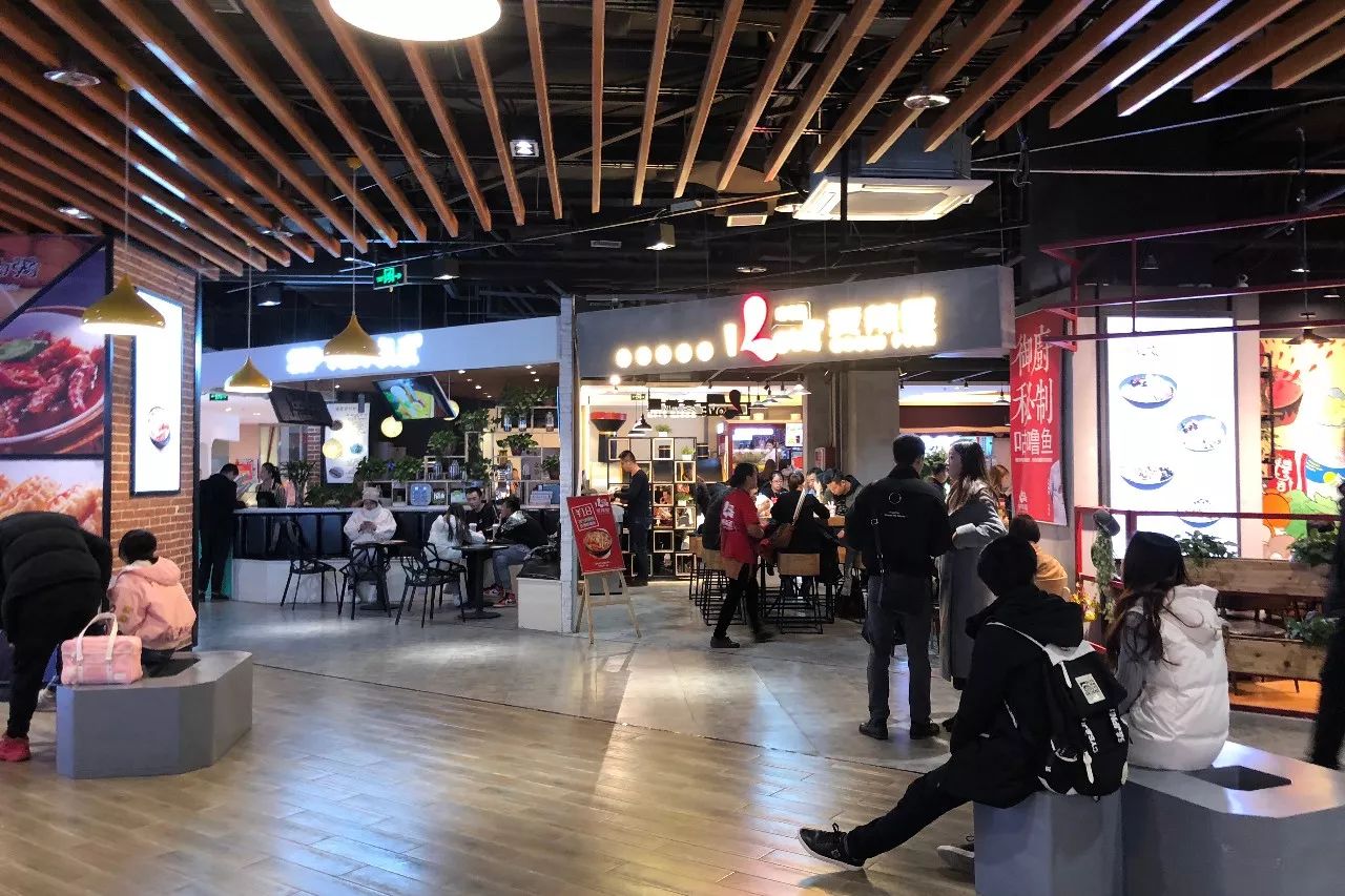 南稍门中贸广场从哪个口出来,碑林区南稍门中贸广场