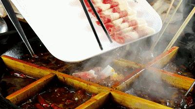 重庆凌晨还能够吃的火锅,凌晨两点才吃上第二顿饭