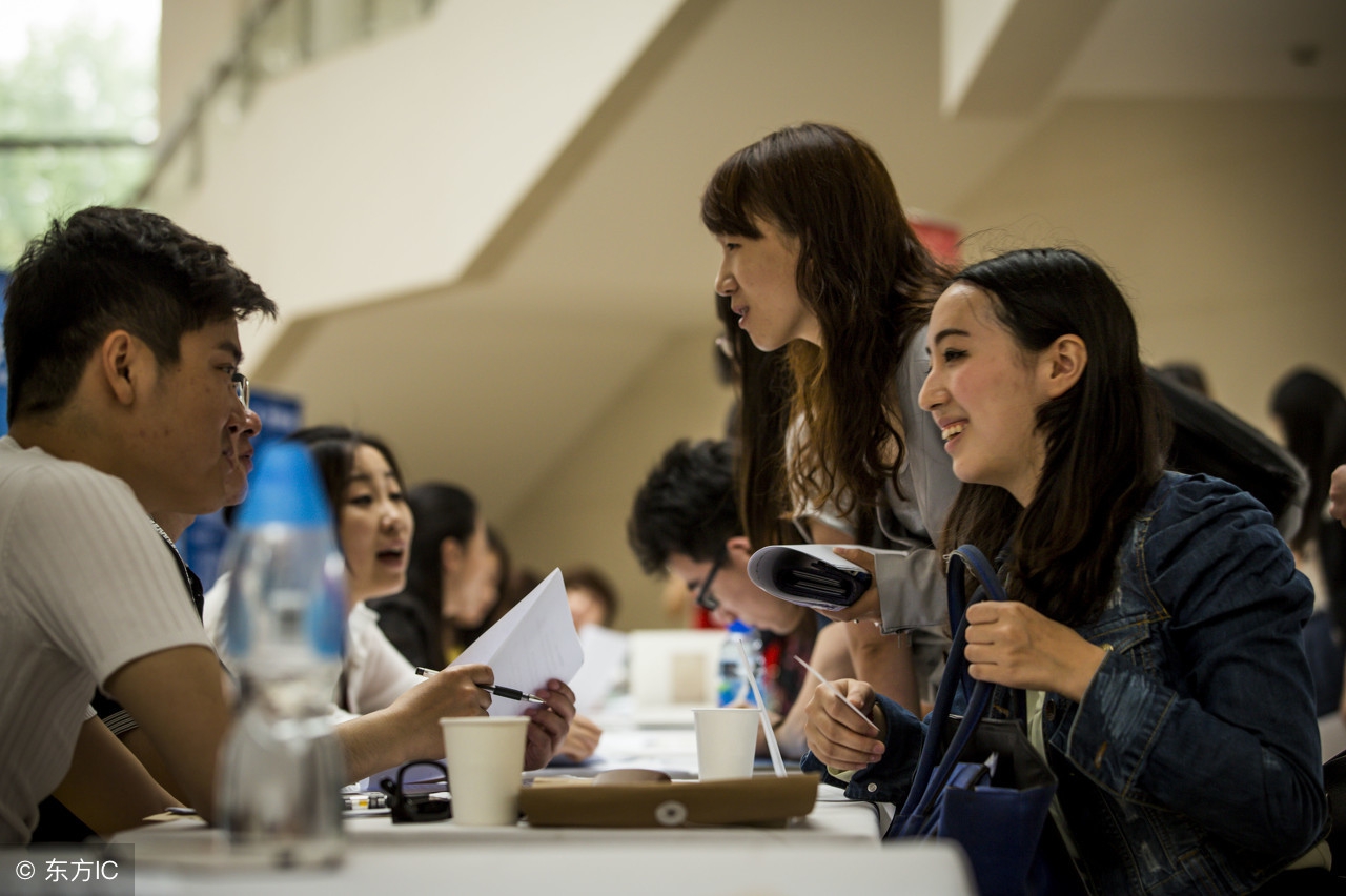 定向推荐和非定向推荐干部的区别,事业单位定向招录是什么意思