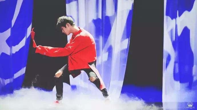 魔法城堡tfboys易烊千玺solo,易烊千玺个人舞台solo舞蹈