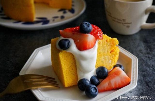 焙友蛋糕,戚风蛋糕烤完是湿的是什么原因