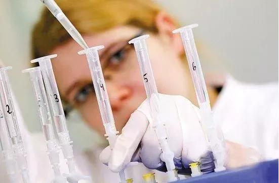 严查毒奶粉最新事件,最近的毒奶粉事件是真的吗