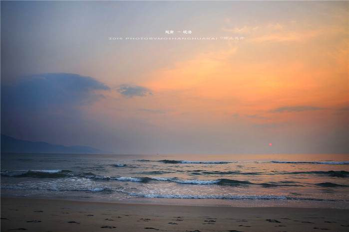 周末越南团进入东兴旅游,节假日去越南旅游怎么样