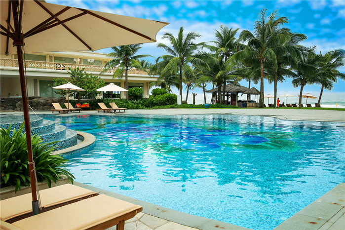 周末越南团进入东兴旅游,节假日去越南旅游怎么样