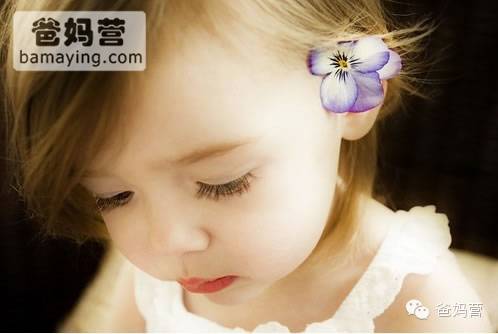 孩子撞青了脸，妈妈最担心的是。。。见太后