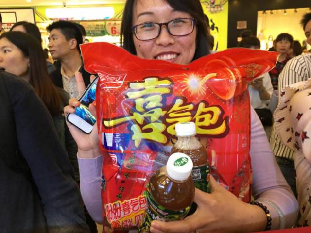 “青春飞扬，魅力东南”——东南卫视联合泰宁景区营销中心、福州流行音乐学会、福州仓山万达共同举办了音乐嘉年华