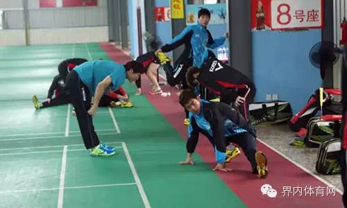 警惕这几种行为别让无知害了你,打完羽毛球这五招让你告别酸痛