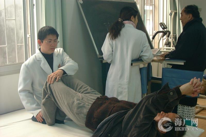 走进平凡：南下逐梦6年打造康复师的摇篮