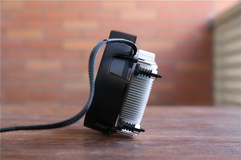 amd三代锐龙有没有核显apu,性价比高的amd锐龙cpu