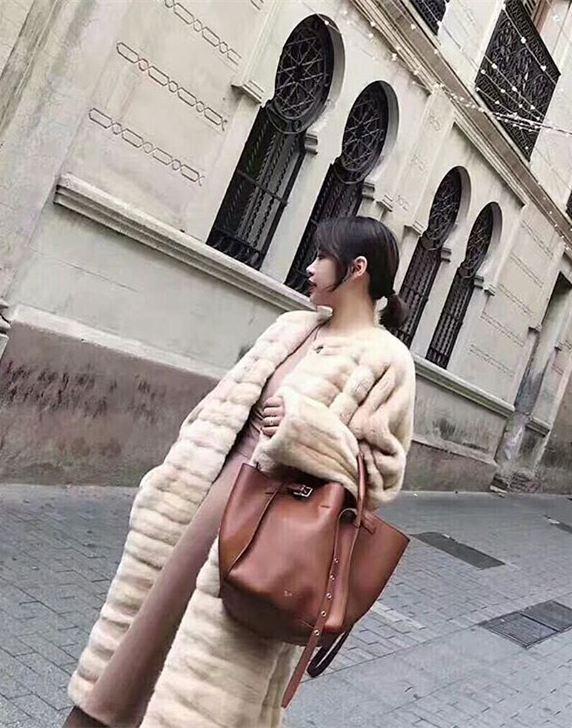 大牌包包celine大包,2023celine通勤大包